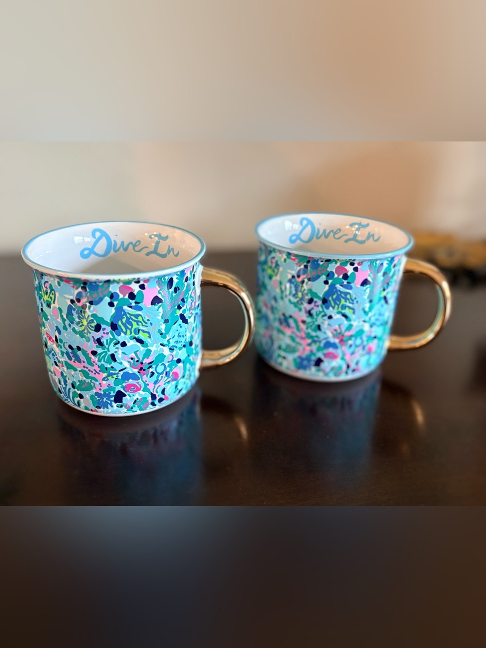 Lilly Pulitzer Dive In Gold Handle Mugs Set of 2